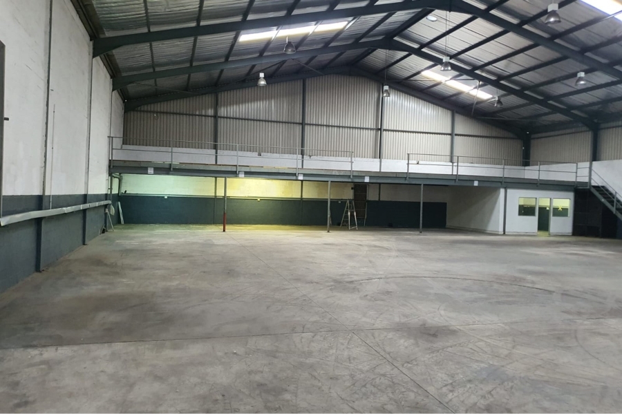 To Let commercial Property for Rent in North End Eastern Cape
